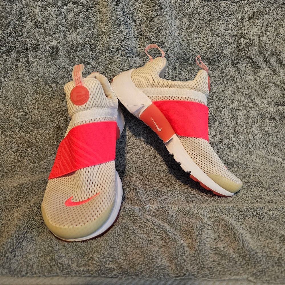 Nike Presto Extreme Kids Slip On Sneakers White Pink 870020-100